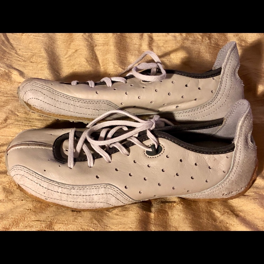 Diesel Cream Colored Men’s Sneakers Size 8